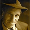 Nation Institute Fellow and Best Selling Author Greg Palast Joins us to Discuss Immigration